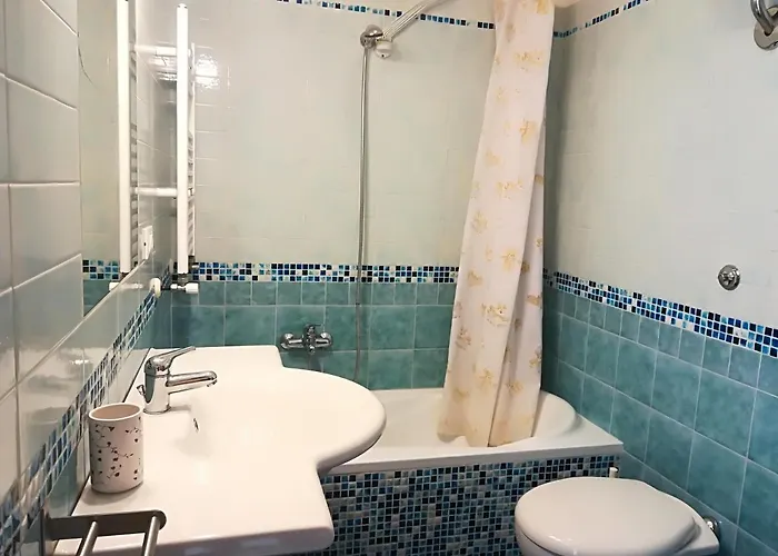 Laura Centro, Salento 6 Posti *